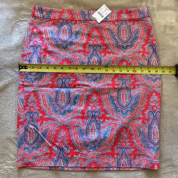 J Crew pencil skirt - Picture 6 of 8